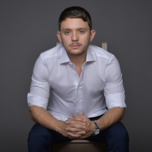 Ian Weisberger Coinroutes Headshots 300 X 300 Px